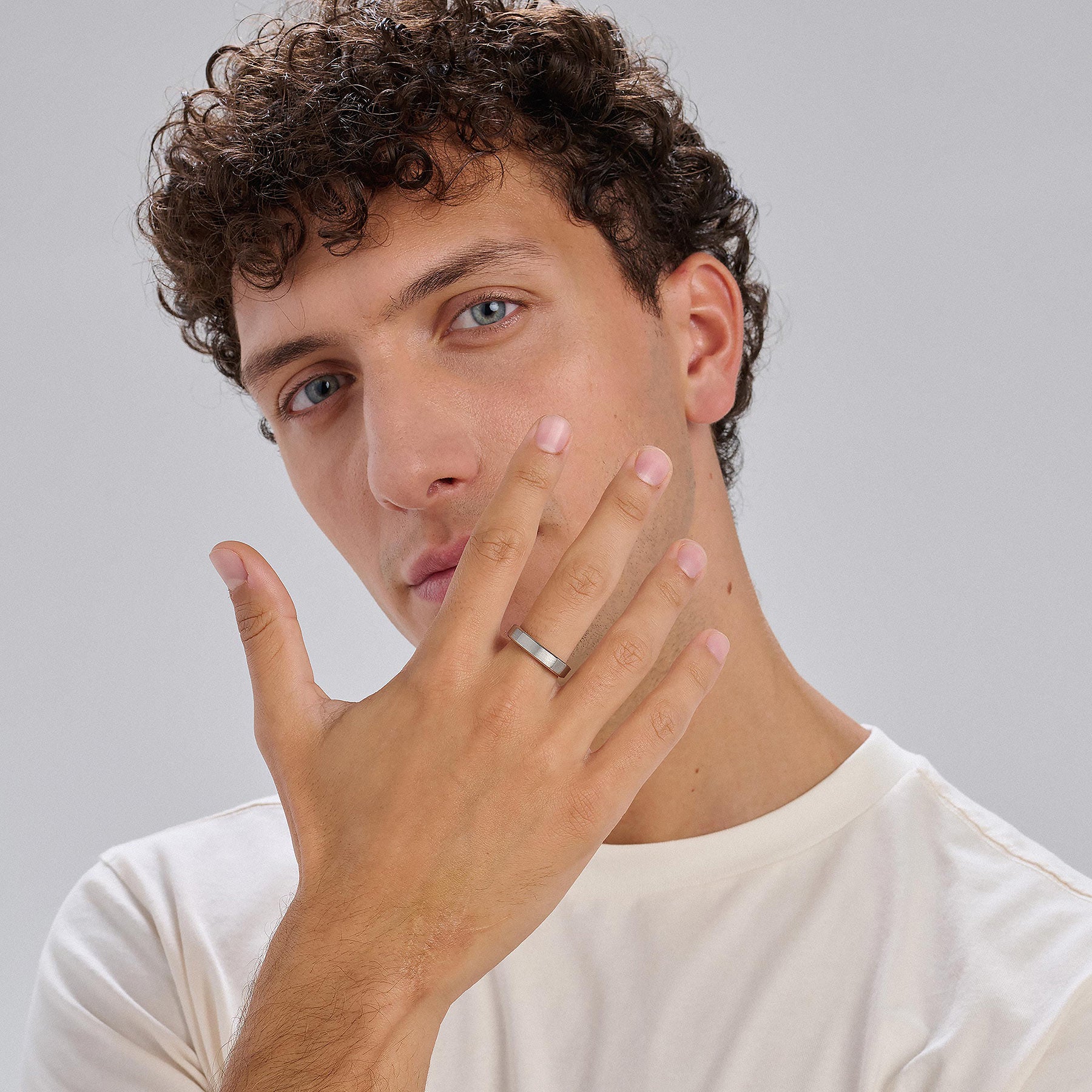 Ring Logan
