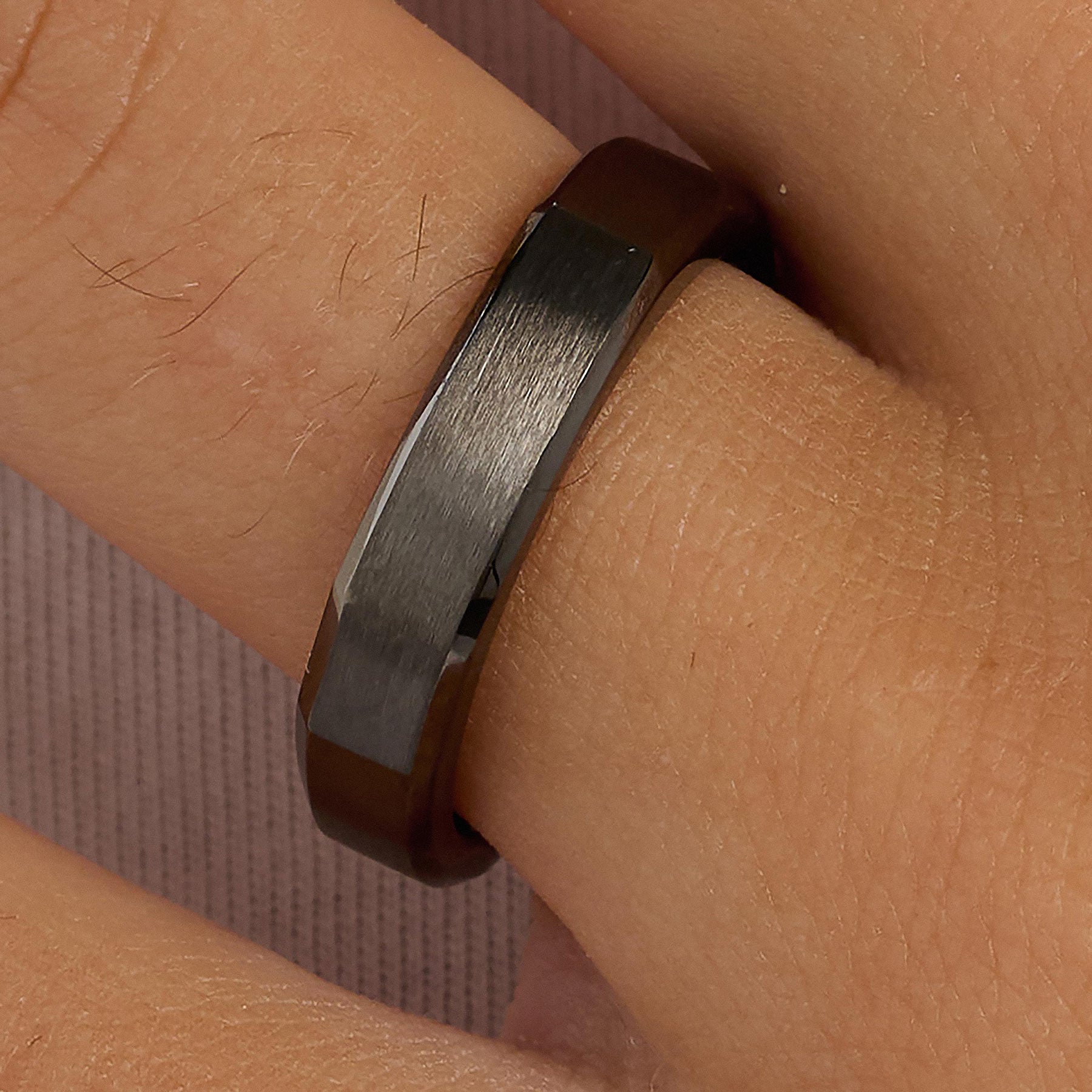 Ring Logan