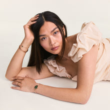 Load image into Gallery viewer, Petite Mini Emerald Melrose