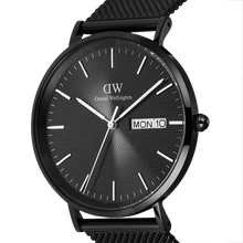 Load image into Gallery viewer, Classic Day Display Onyx Black