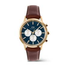 Load image into Gallery viewer, Iconic Chronograph St Mawes Arctic Panda Gold
