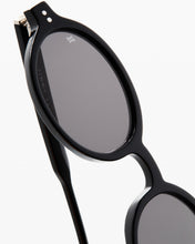 Load image into Gallery viewer, The Elvie