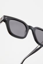 Load image into Gallery viewer, The Chase