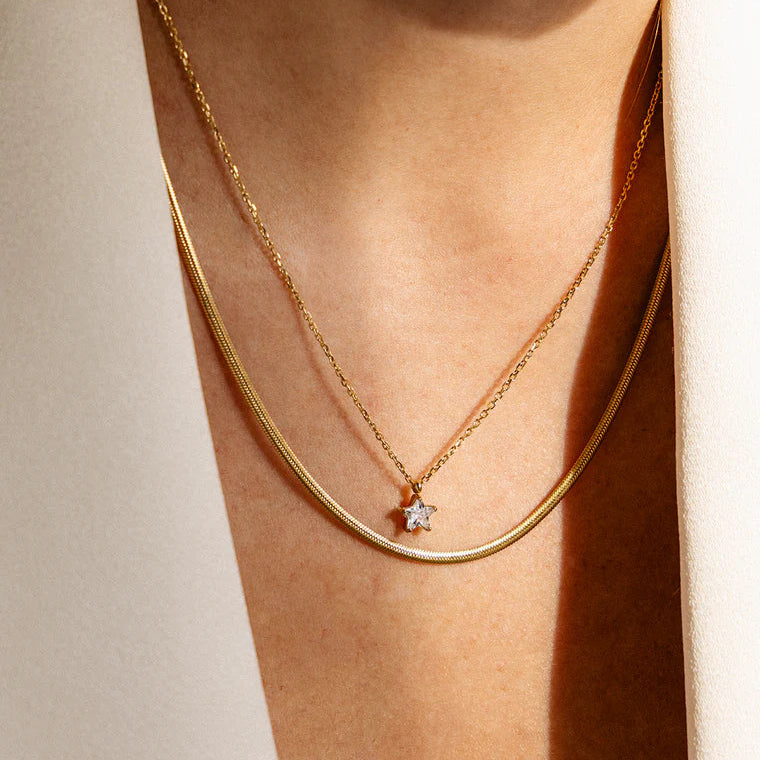Arenas Necklace