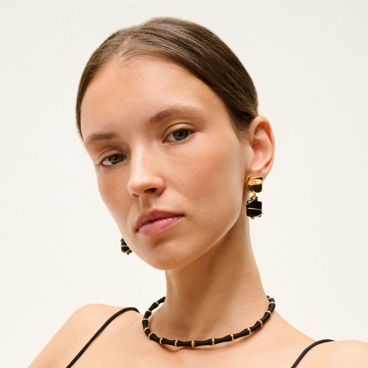 Rainbow Square Gold-Plated Earrings – Small – Black Basalt