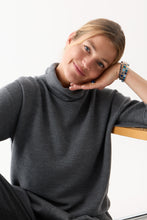 Load image into Gallery viewer, Paris Rooftops Square Bracelet
