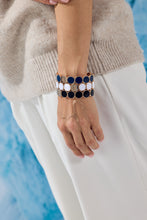 Load image into Gallery viewer, Colormind Maxi Black Bracelet
