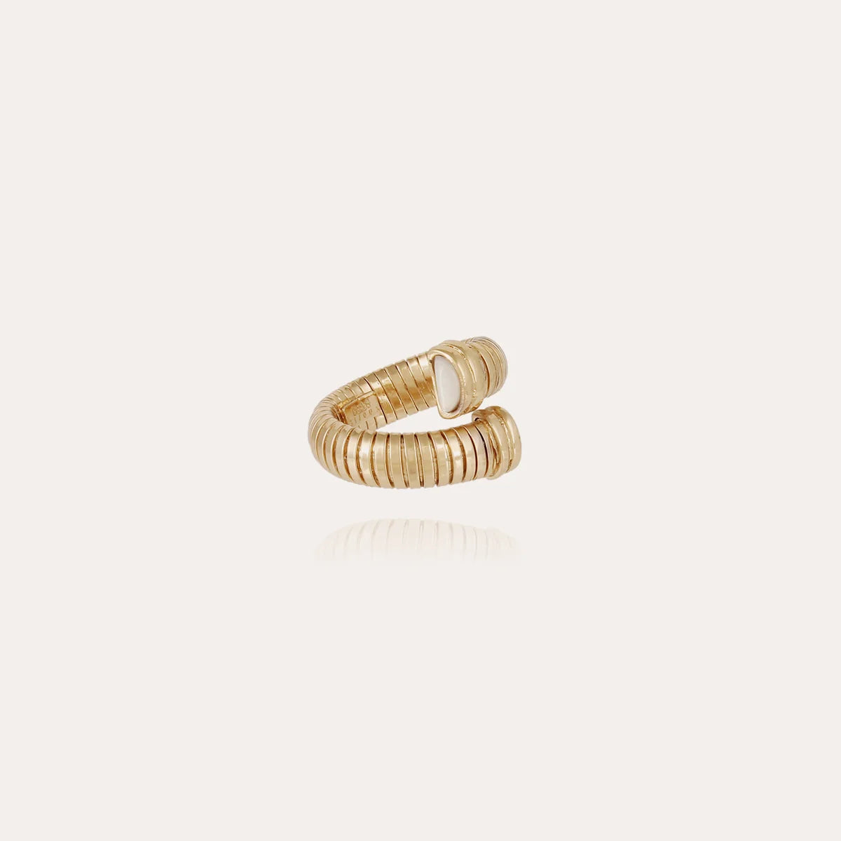 Antigone Ring – White Mother-of-Pearl